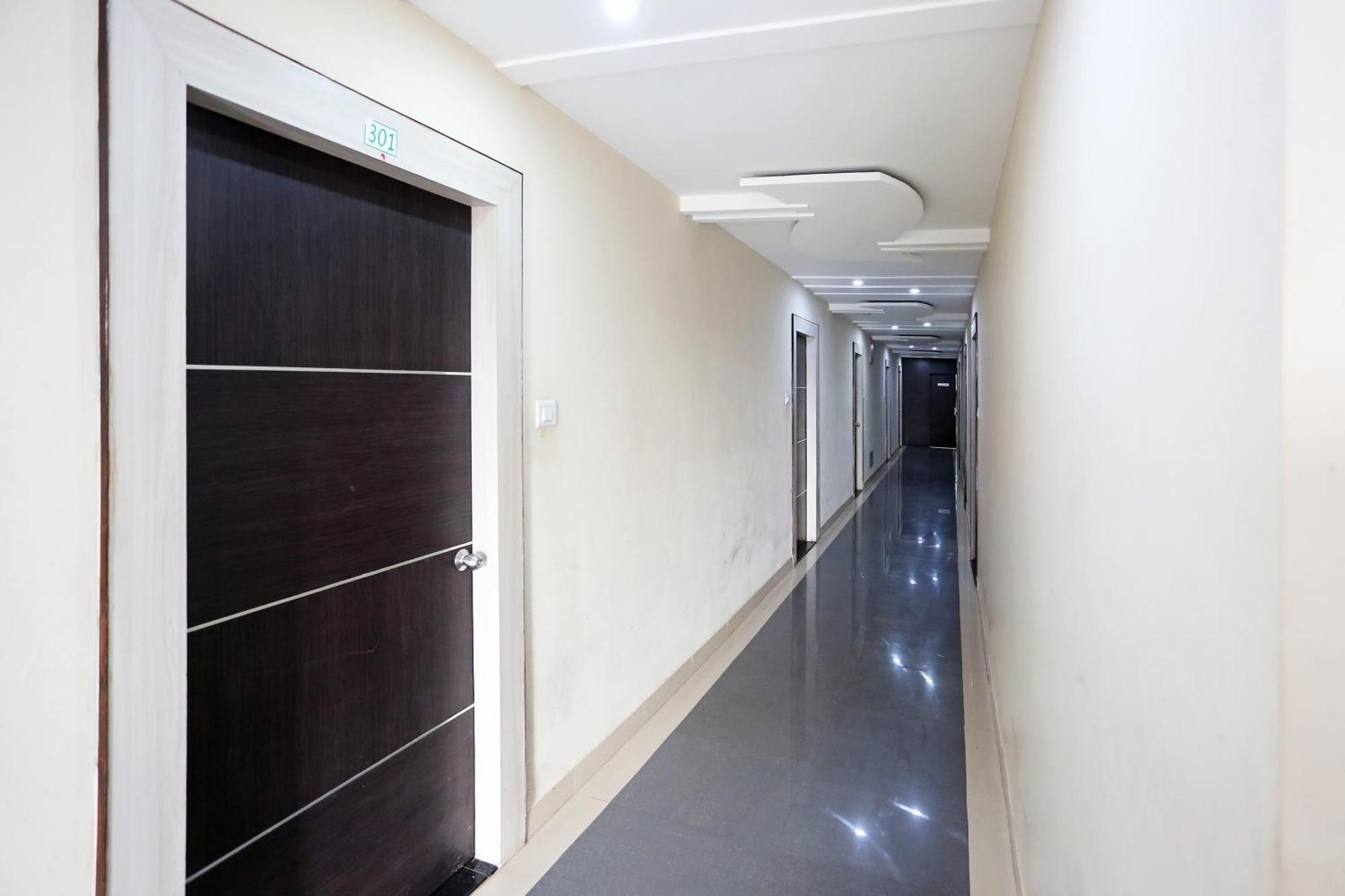 Subudhi'S Inn Puri Ngoại thất bức ảnh