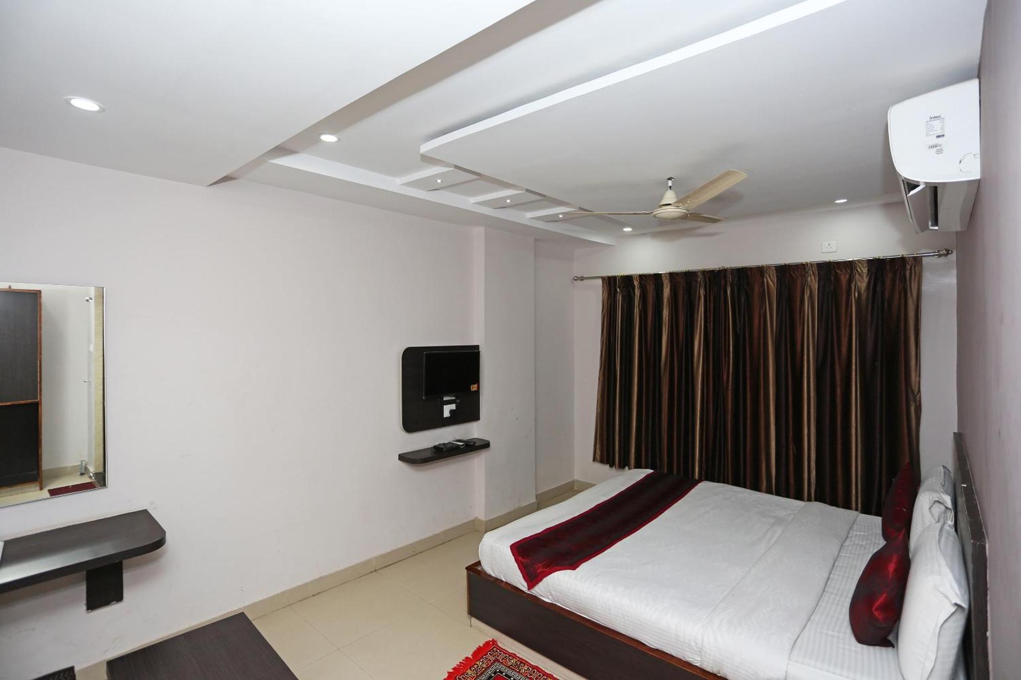 Subudhi'S Inn Puri Ngoại thất bức ảnh