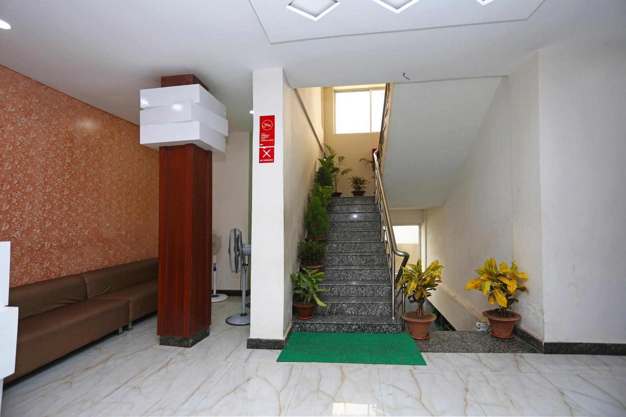 Subudhi'S Inn Puri Ngoại thất bức ảnh